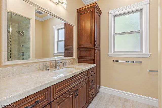 8574 Verde Park Circle, Las Vegas, NV 89129