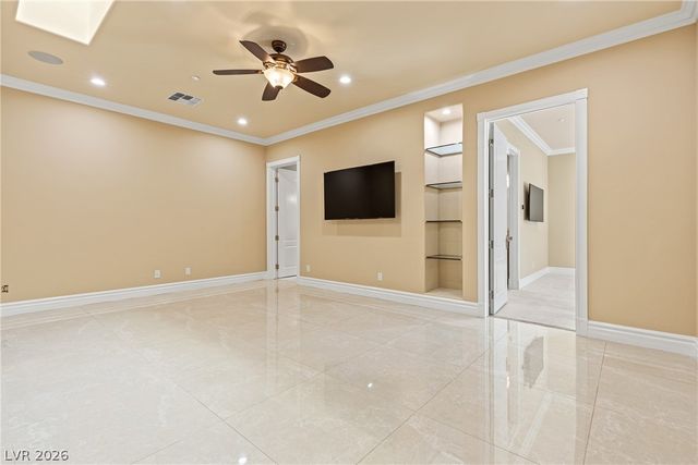 8574 Verde Park Circle, Las Vegas, NV 89129