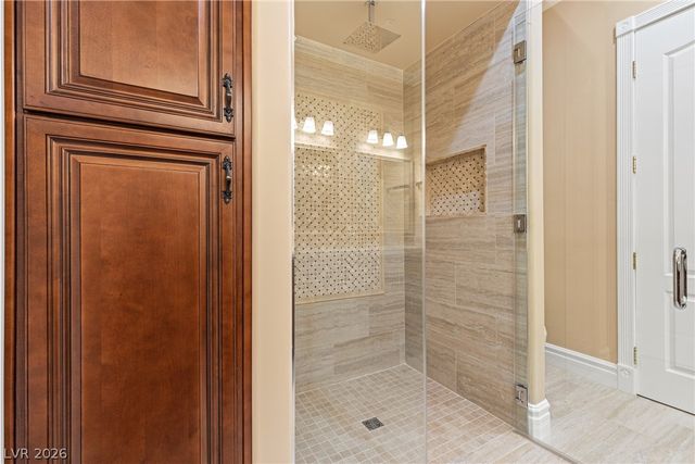 8574 Verde Park Circle, Las Vegas, NV 89129