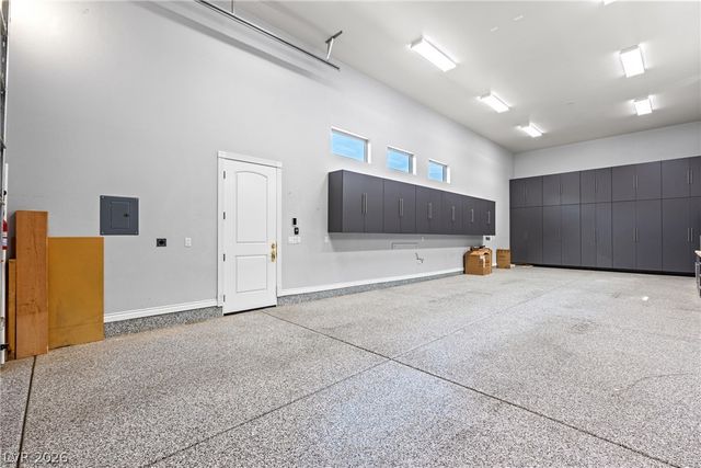 8574 Verde Park Circle, Las Vegas, NV 89129