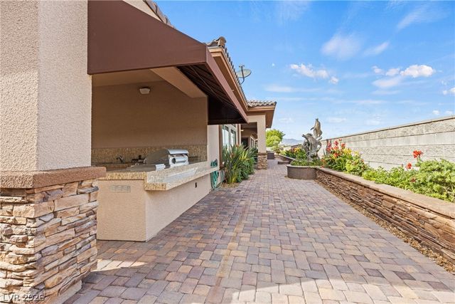 8574 Verde Park Circle, Las Vegas, NV 89129