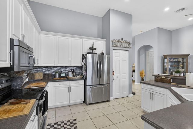 6637 Traveler Road, West Palm Beach, FL 33411