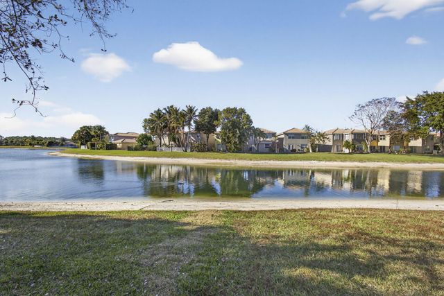 6637 Traveler Road, West Palm Beach, FL 33411