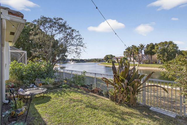 6637 Traveler Road, West Palm Beach, FL 33411