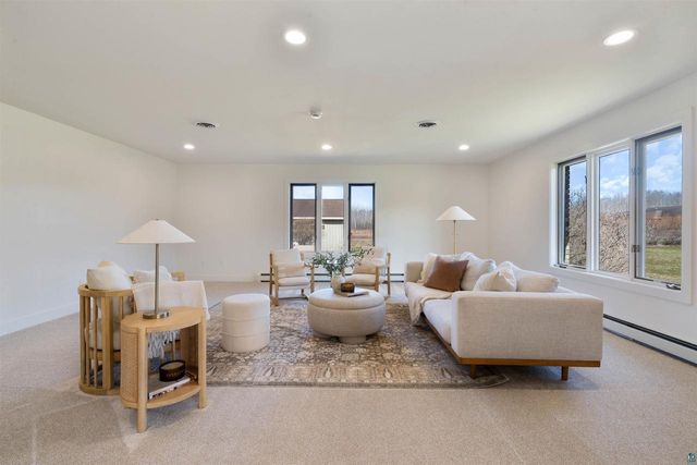 2166 Detroit St, Superior, WI 54880