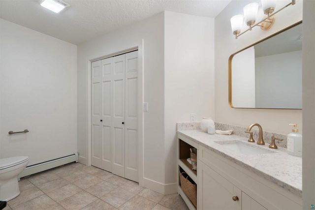 2166 Detroit St, Superior, WI 54880