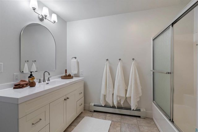 2166 Detroit St, Superior, WI 54880