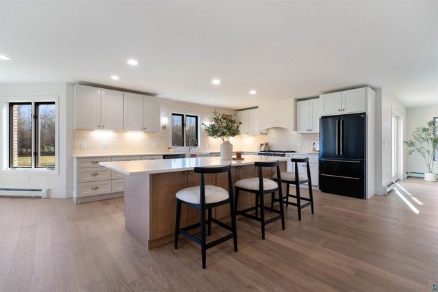 2166 Detroit St, Superior, WI 54880