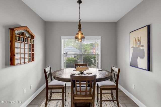 13707 Fox Hill Drive, Gulfport, MS 39503