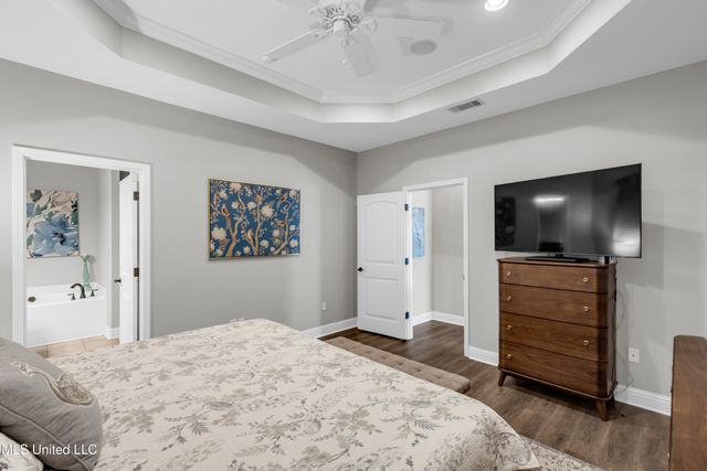 13707 Fox Hill Drive, Gulfport, MS 39503