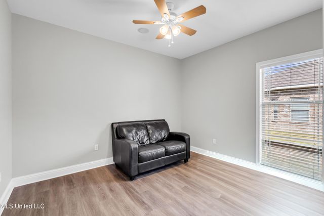 13707 Fox Hill Drive, Gulfport, MS 39503
