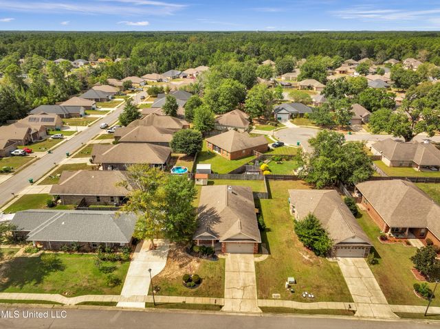 13707 Fox Hill Drive, Gulfport, MS 39503