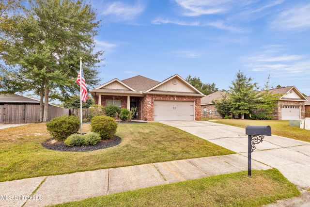 13707 Fox Hill Drive, Gulfport, MS 39503