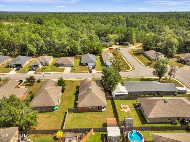 13707 Fox Hill Drive, Gulfport, MS 39503