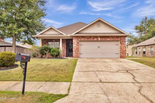 13707 Fox Hill Drive, Gulfport, MS 39503