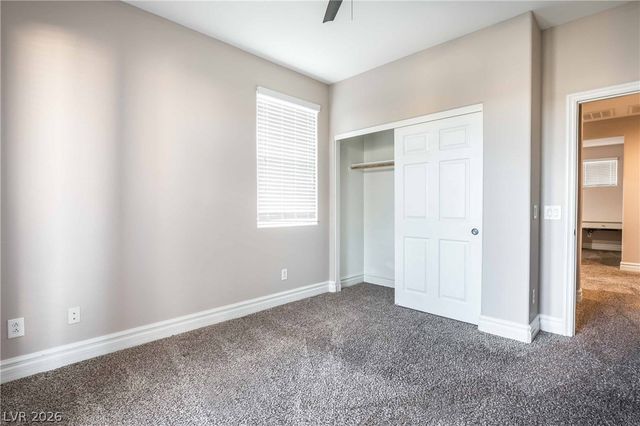 220 VIA MEZZA LUNA Court, Henderson, NV 89011
