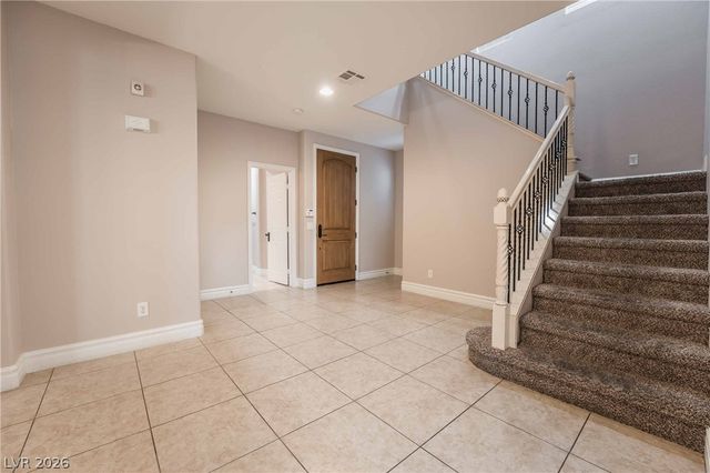 220 VIA MEZZA LUNA Court, Henderson, NV 89011