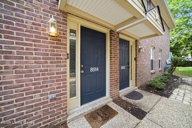8514 Grand Neptune Dr, Louisville, KY 40228