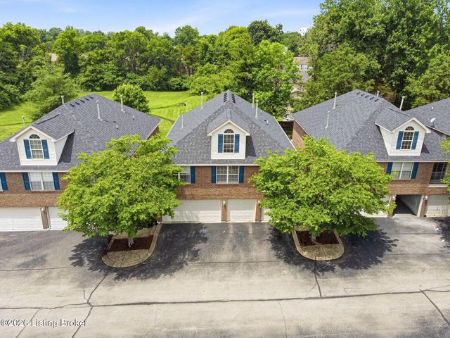 8514 Grand Neptune Dr, Louisville, KY 40228