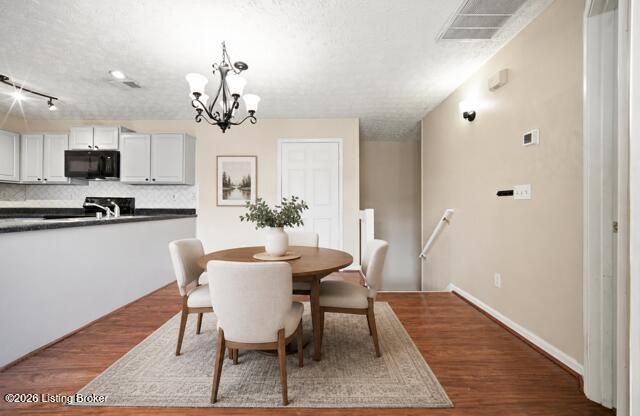 8514 Grand Neptune Dr, Louisville, KY 40228