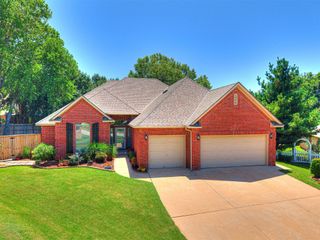 2400 Glen Hollow Road, Edmond, OK 73034