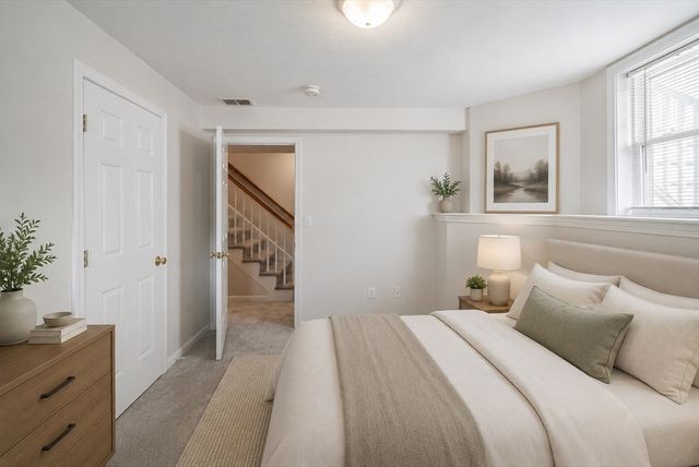 17 Business Ter 17, Boston, MA 02136