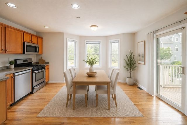 17 Business Ter 17, Boston, MA 02136
