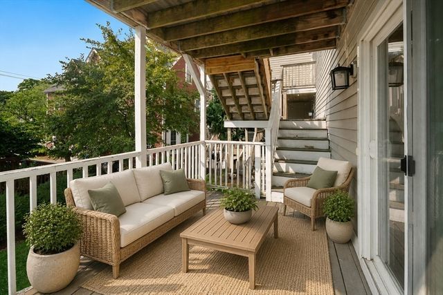 17 Business Ter 17, Boston, MA 02136