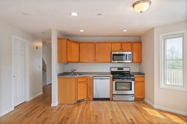 17 Business Ter 17, Boston, MA 02136