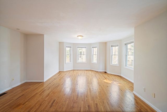 17 Business Ter 17, Boston, MA 02136