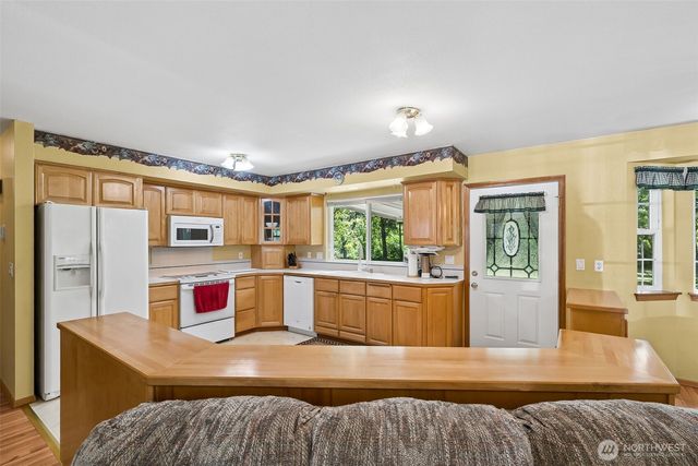 17221 31st Avenue Ct E, Tacoma, WA 98446