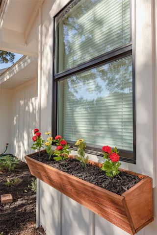 107 Spring Creek Street, Waco, TX 76705