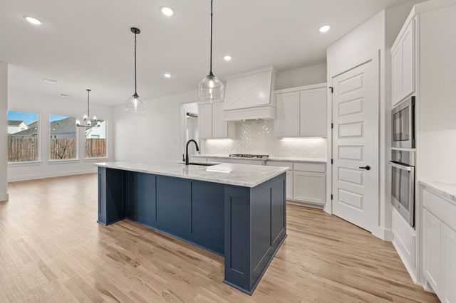 912 Highlands Avenue, Aledo, TX 76008