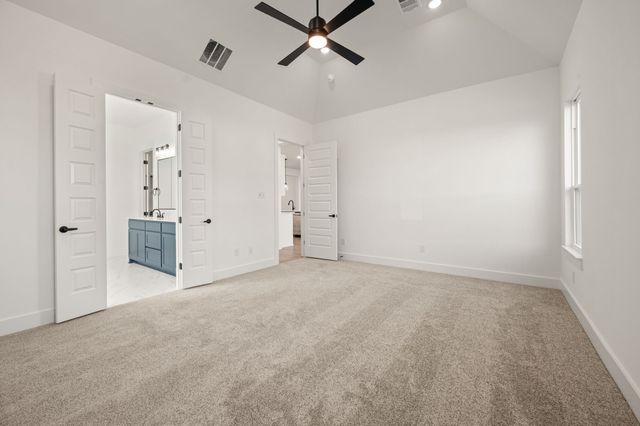 912 Highlands Avenue, Aledo, TX 76008