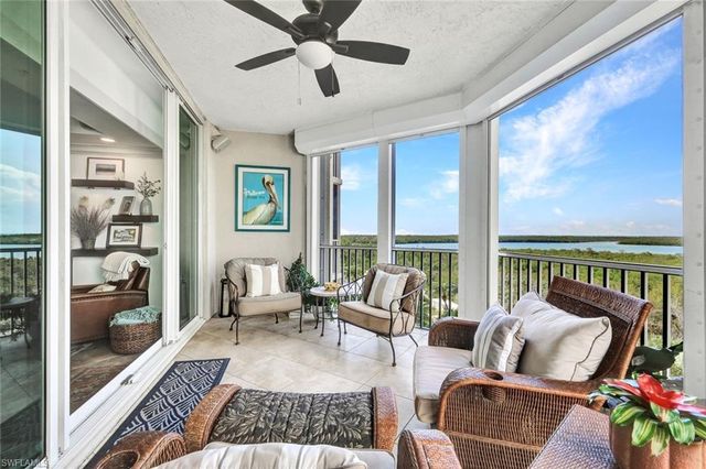 295 Grande WAY 306, Naples, FL 34110