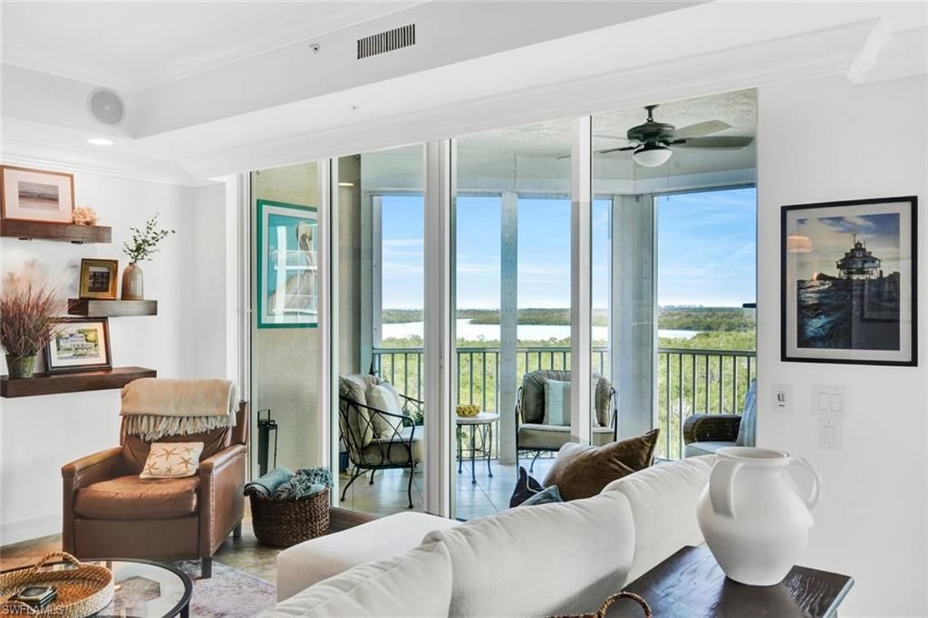 295 Grande WAY 306, NAPLES, FL 34110 — photo 5