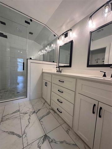 205 Vincent Street, Houston, TX 77009