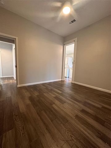 205 Vincent Street, Houston, TX 77009