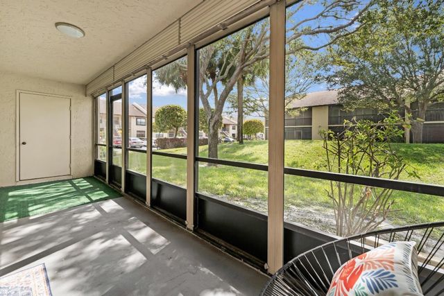 7843 Willow Spring Drive 612, Lake Worth, FL 33467