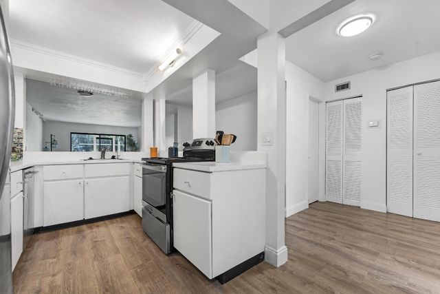 7843 Willow Spring Drive 612, Lake Worth, FL 33467