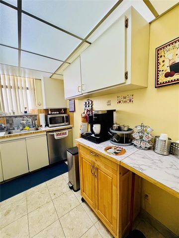 18181 NE 31st Court PH03, Aventura, FL 33160