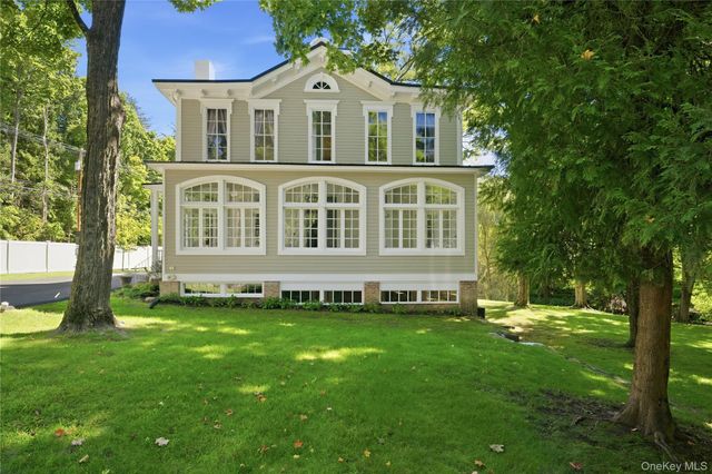 3 Demarest Mill Road, West Nyack, NY 10994