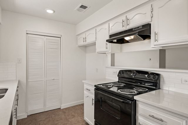 6312 Beetle Drive, Watauga, TX 76148