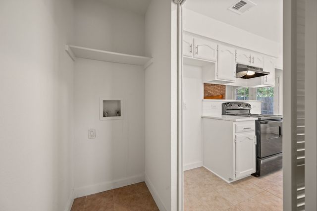 6312 Beetle Drive, Watauga, TX 76148