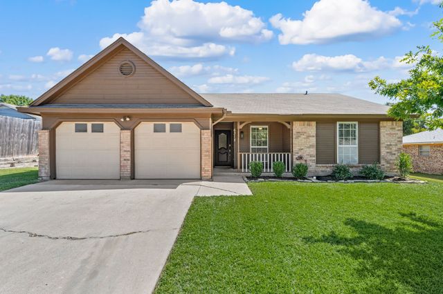 6312 Beetle Drive, Watauga, TX 76148