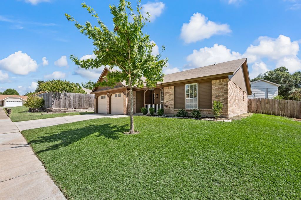 6312 Beetle Drive, Watauga, TX 76148
