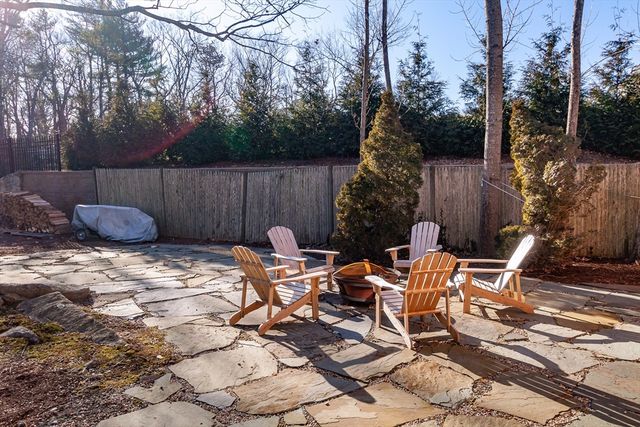 94 Atlantic Avenue 1, Cohasset, MA 02025