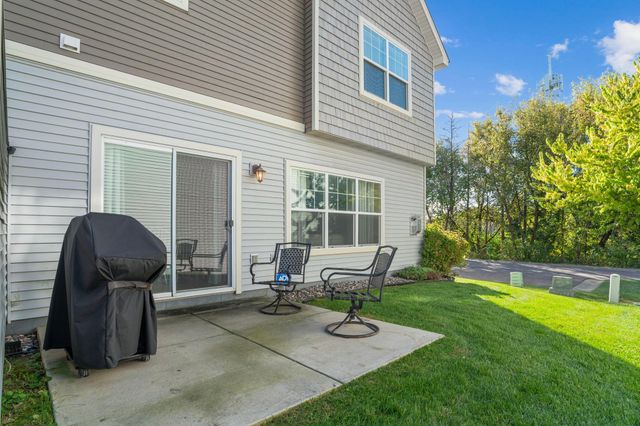 12251 River Valley Drive, Burnsville, MN 55337