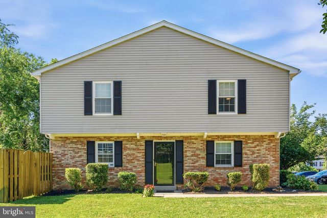 15001 CHERRYDALE DR, Woodbridge, VA 22193