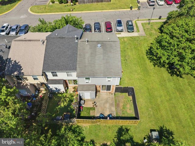 15001 CHERRYDALE DR, Woodbridge, VA 22193